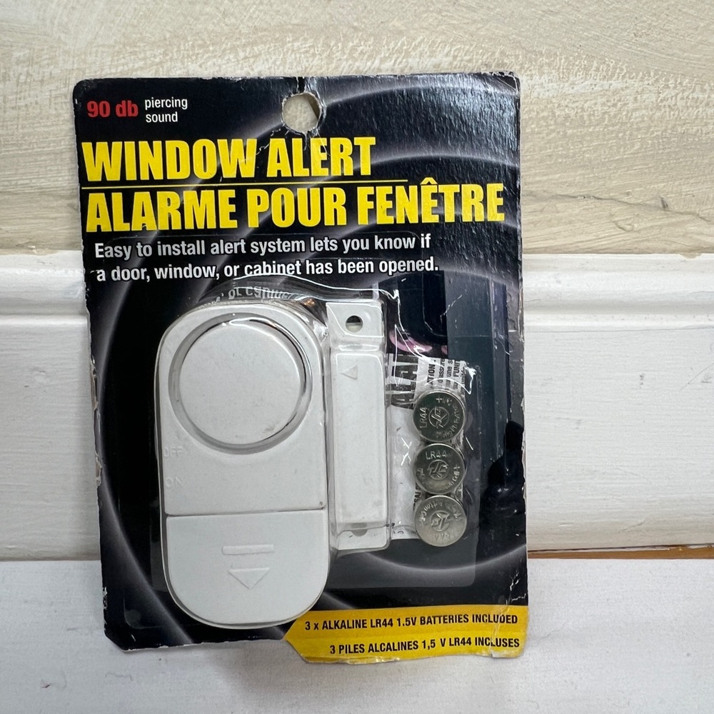 Window Alert Alarm 90db Piercing Sound Door/Window/Cabinet Battery Operated